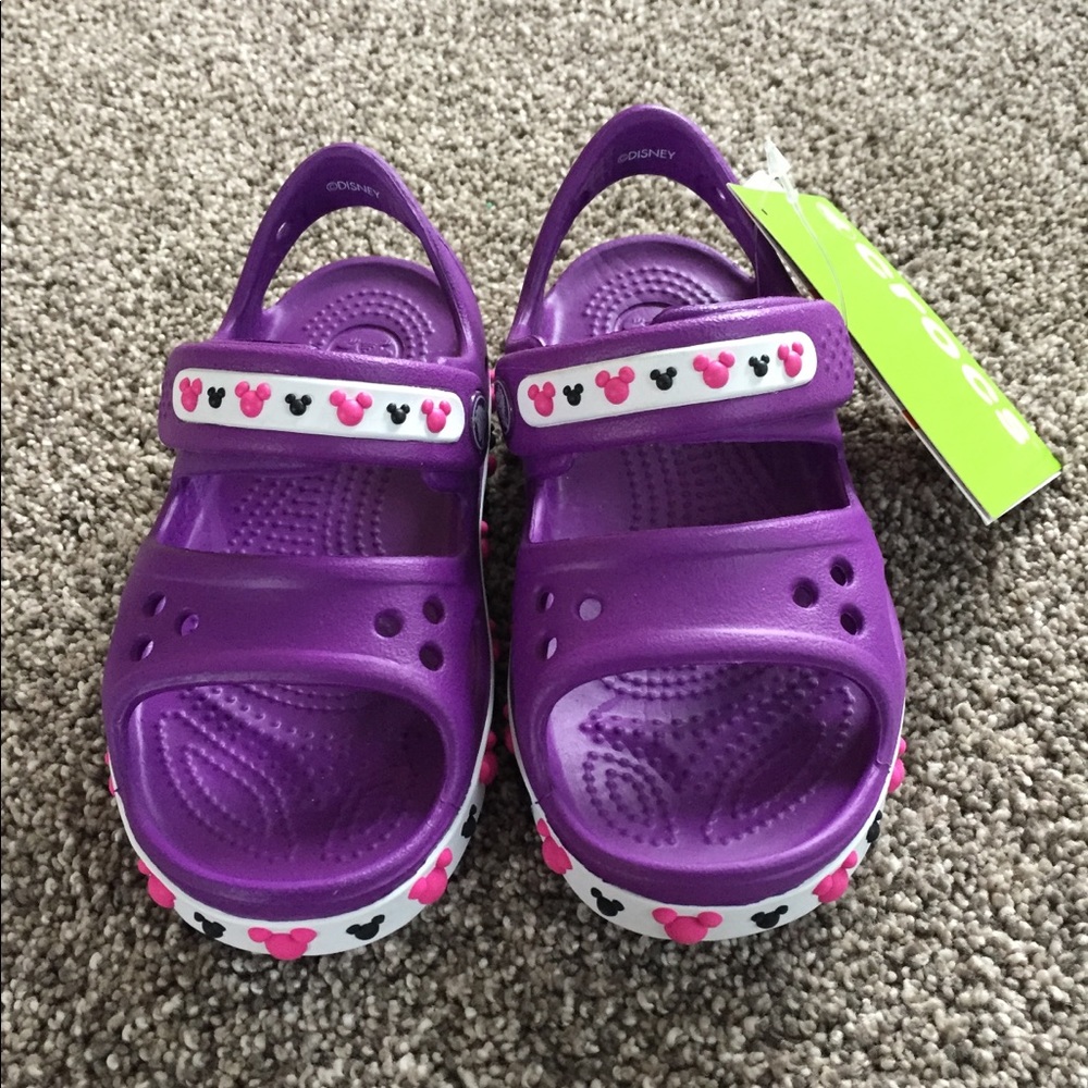 NWT Kids’ Crocs Crocband II Minnie Mouse Sandal